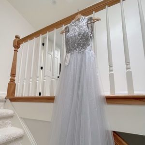 BRAND NEW Silver Tulle Prom Dress